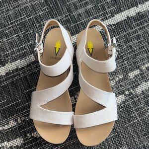 Volatile Women’s Biloxi wedge sandals